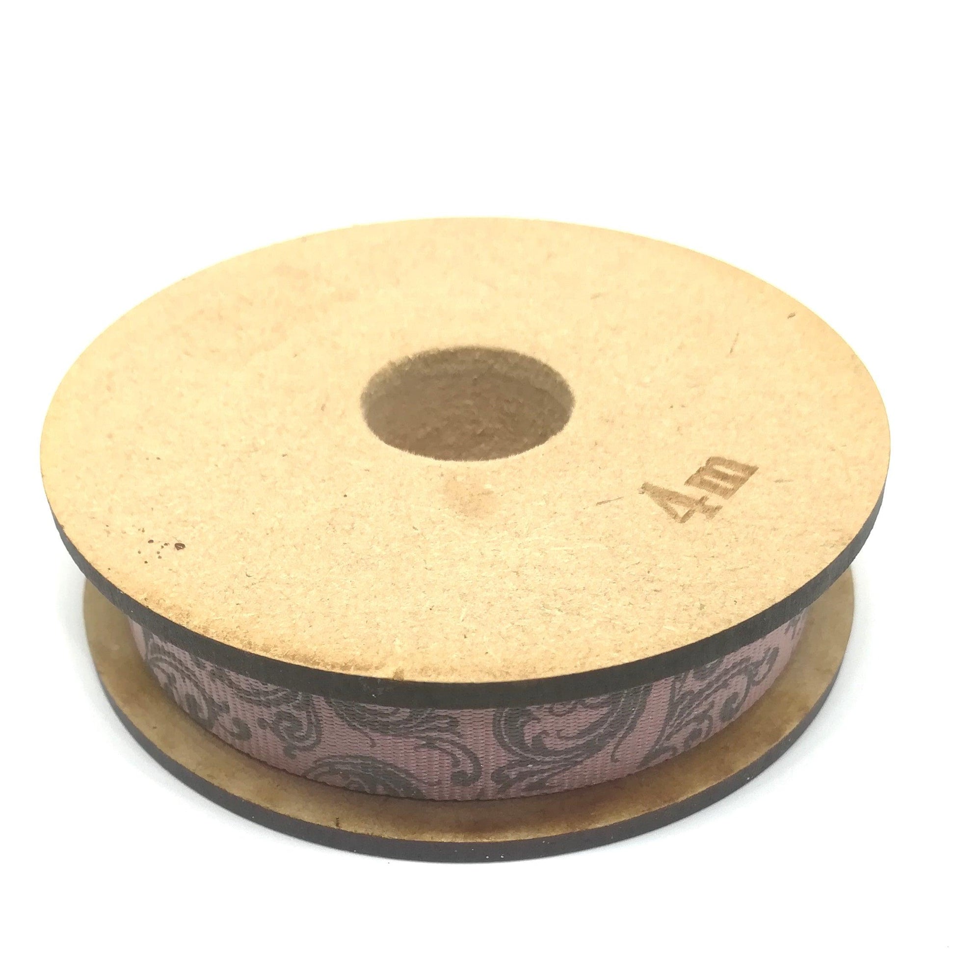 dusky-pink-petersham-grey-pattern