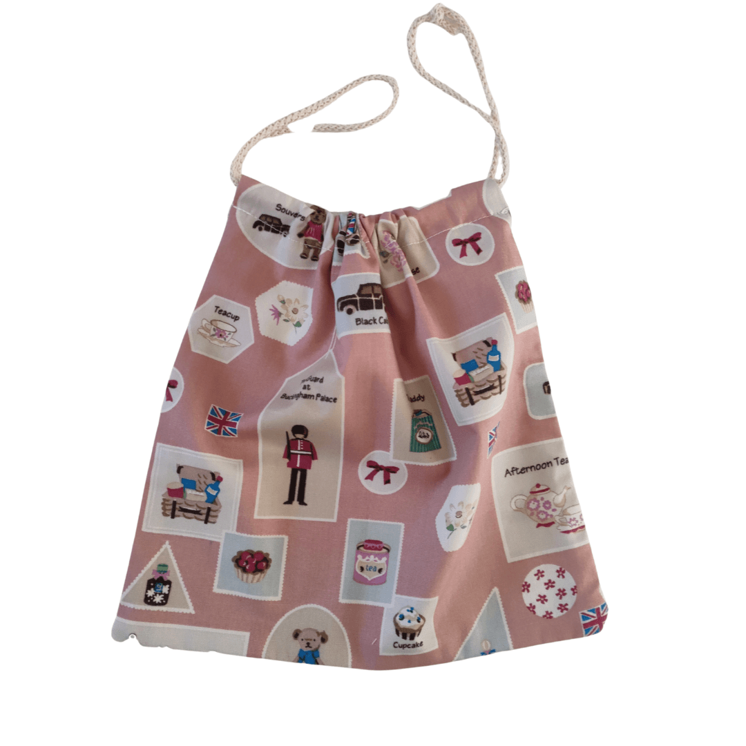fabric-drawstring-bag-london-pink-Méli-Mélo