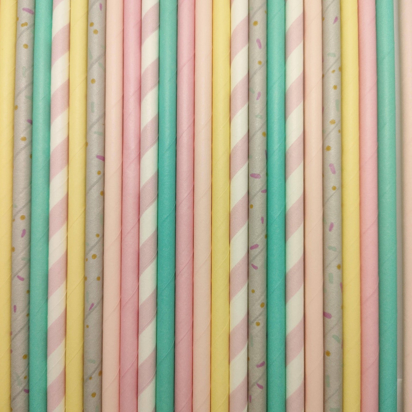 ice-cream-sundae-paper-straws