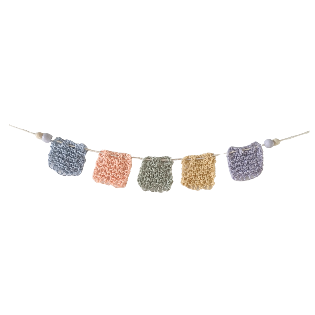 Mini Rustic Hand-Knitted Bunting E