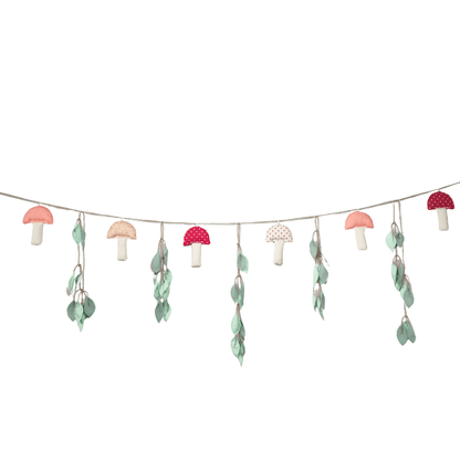Mushroom-Foliage-Garland-Méli-Mélo