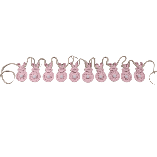 Pink_Crocheted_Bunny_Garland_Meli-Melo