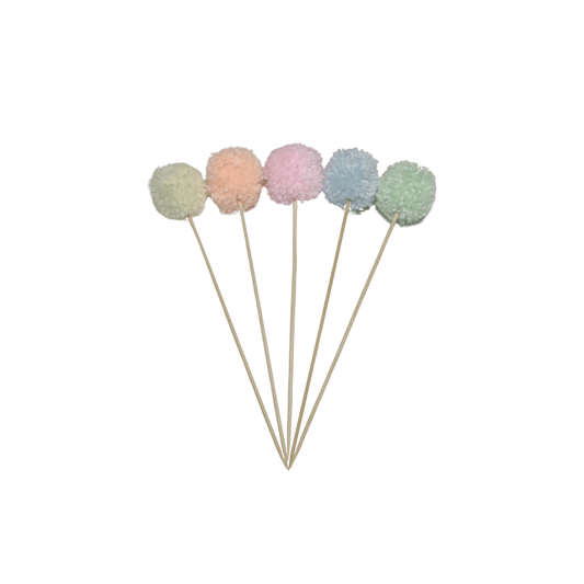 Pom_Pom_Cake_Topper_Pastel_Meli-Melo