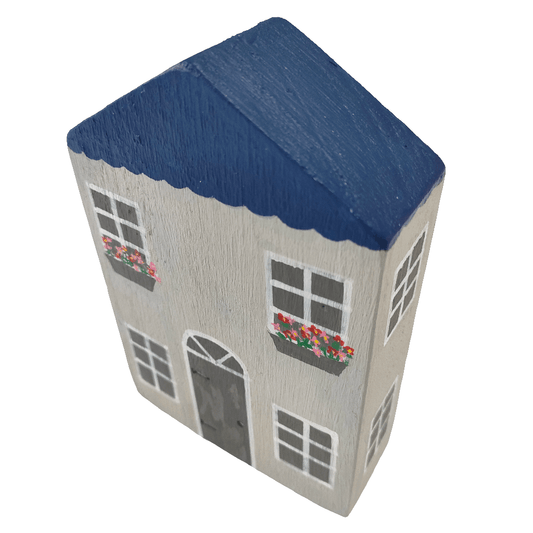 Small_Wooden_House_Meli-Melo