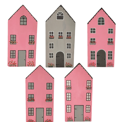 Tall_Wooden_Houses_Kids_Decor_Meli-Melo