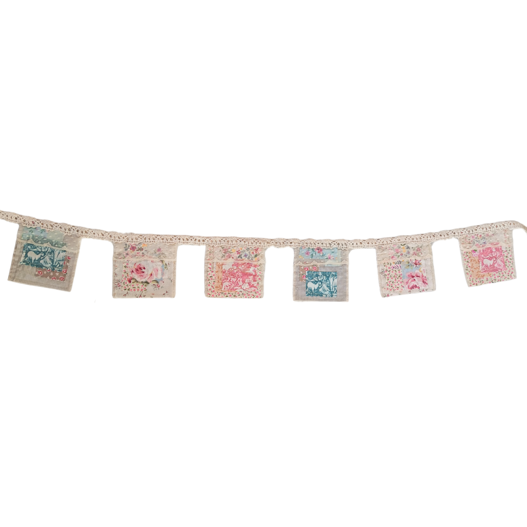 Mini Fabric Snippet & Lace Bunting